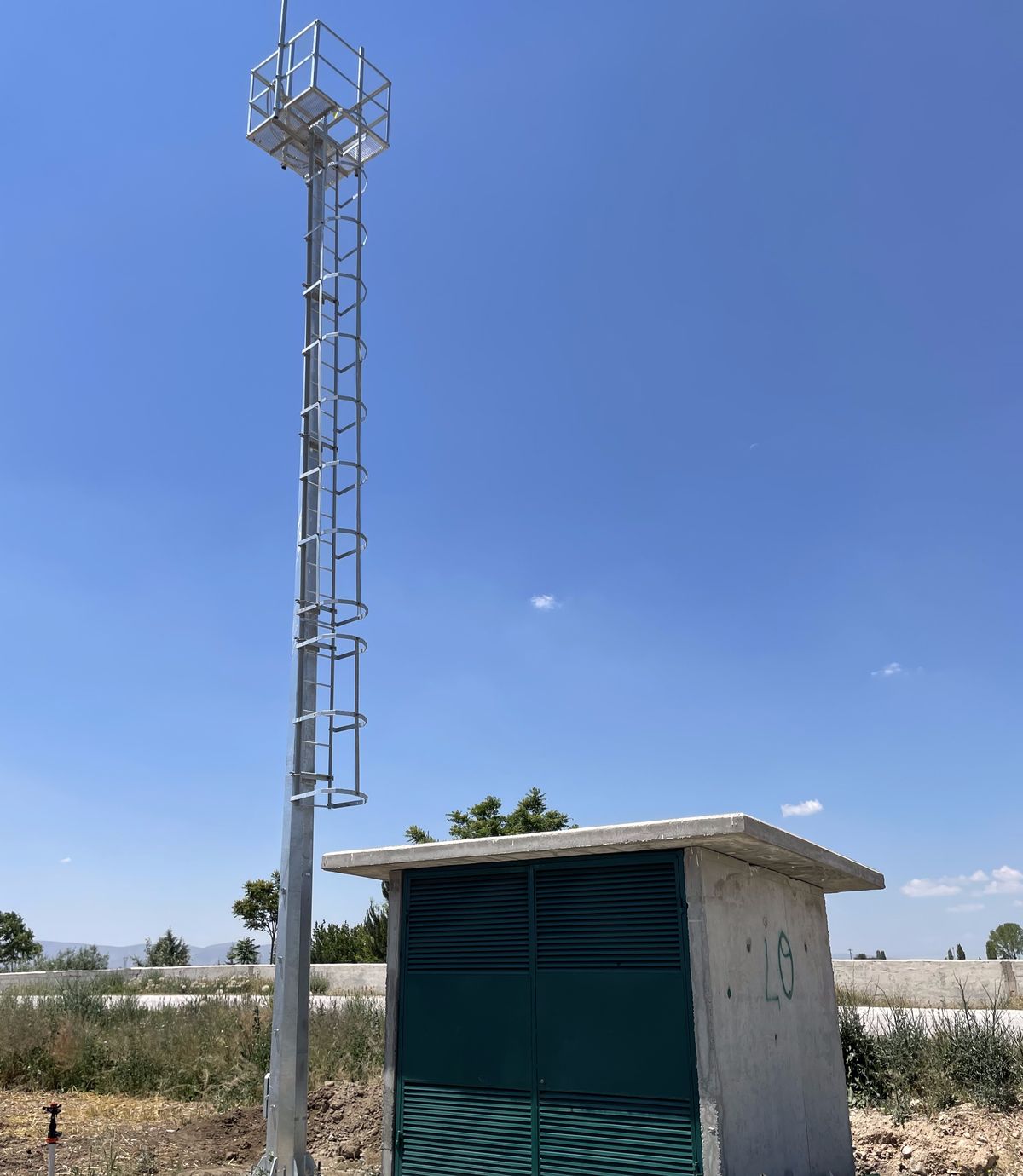 Kuyu başı RF telemetri anteni ve kumanda kiosku